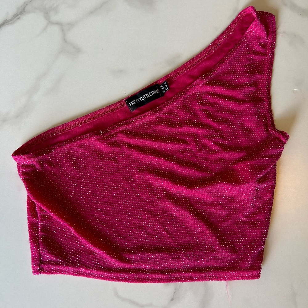 pink crop top